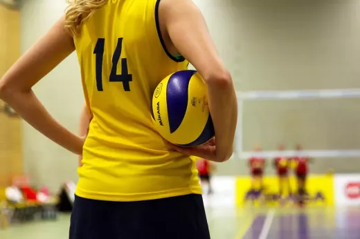 Protective Equipment to Play Volleyball Safely